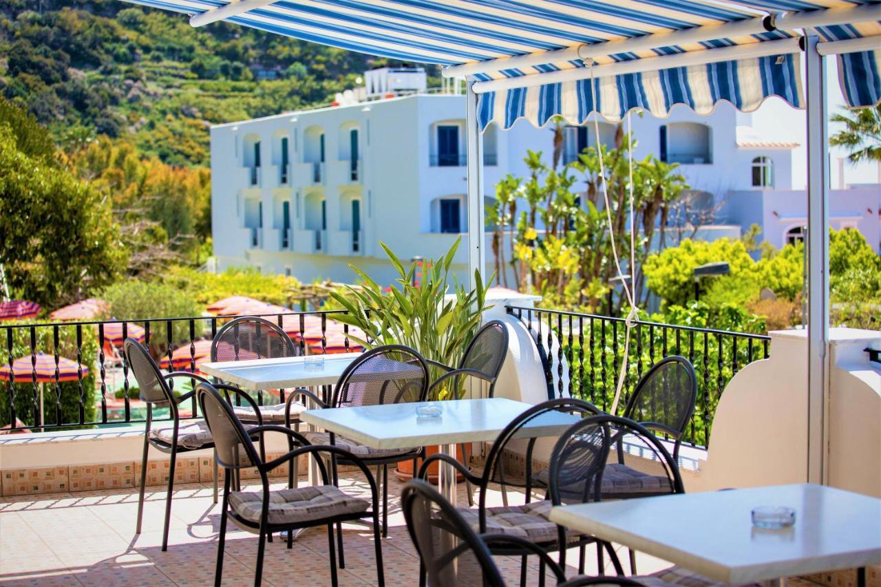 Hotel La Mandorla Barano d'Ischia ภายนอก รูปภาพ