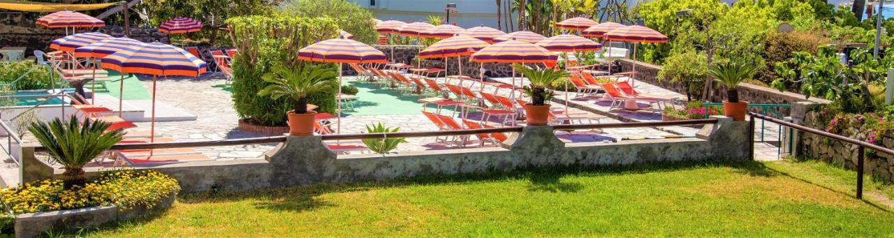 Hotel La Mandorla Barano d'Ischia ภายนอก รูปภาพ