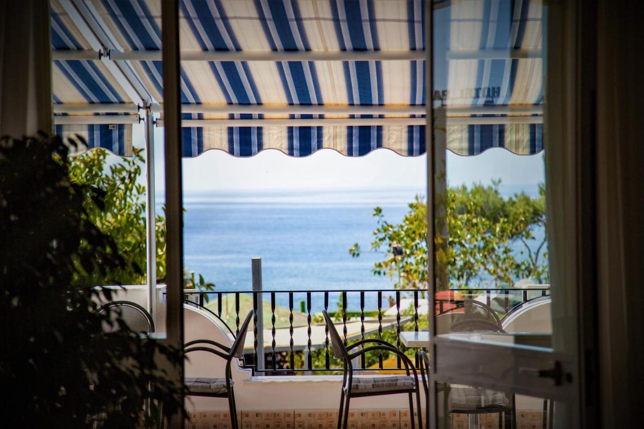 Hotel La Mandorla Barano d'Ischia ภายนอก รูปภาพ